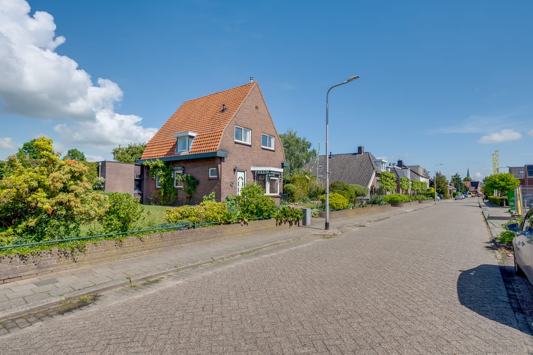 Foto 31 van Albert Hahnweg 86