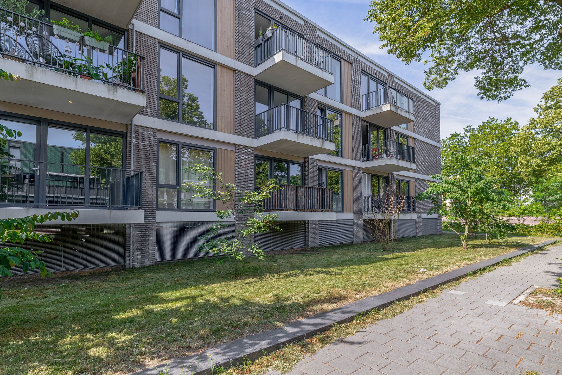 Photo 6 of Otterstraat 77