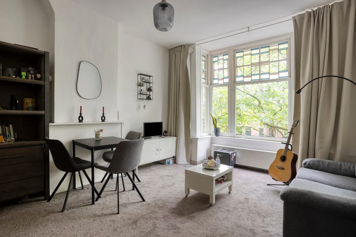 Foto 4 van Van Cittersstraat 41-B03