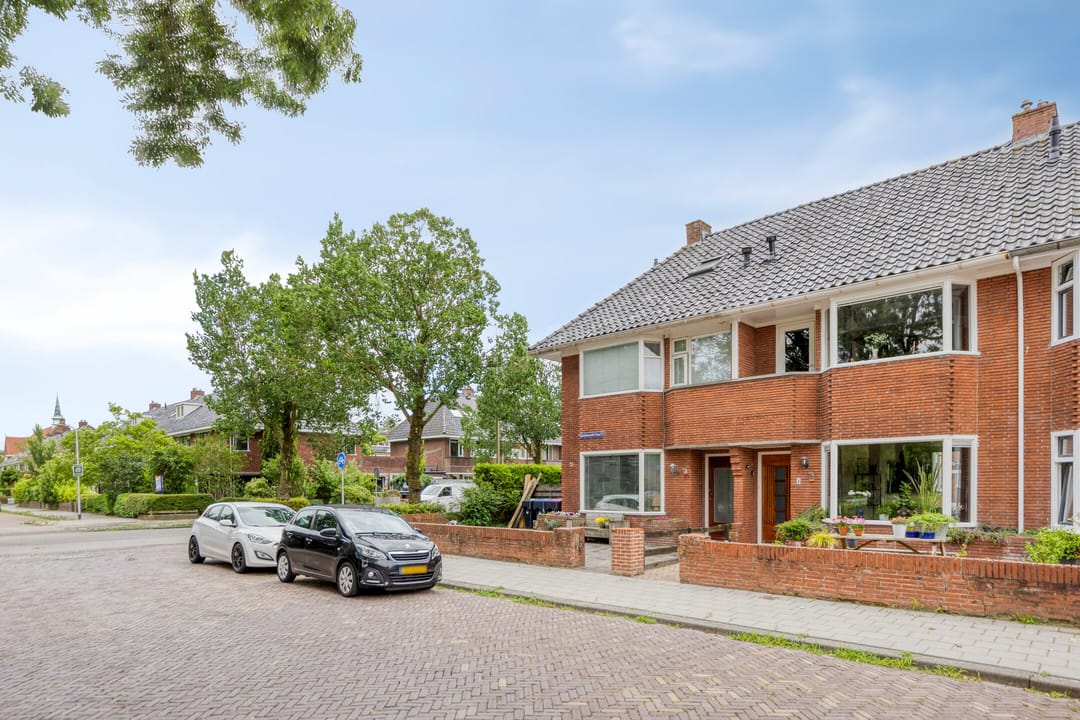 Photo 2 of Boerhaavestraat 8