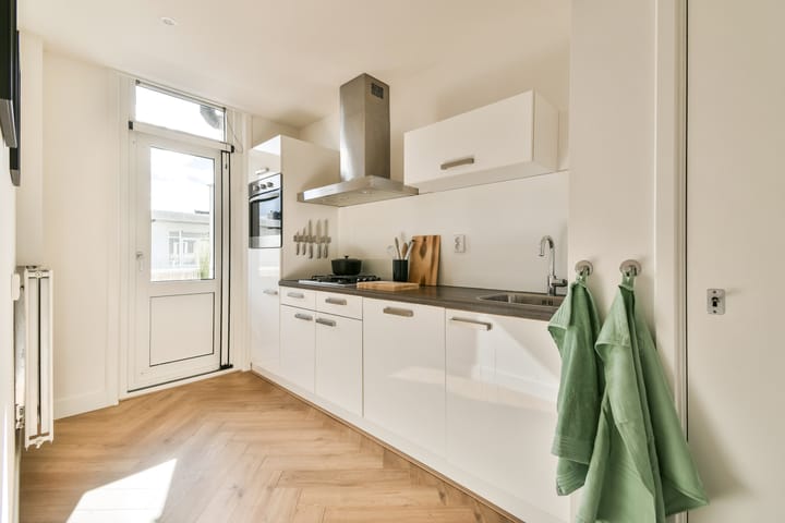 Appartement te koop: Hoofdweg 282-3, Amsterdam