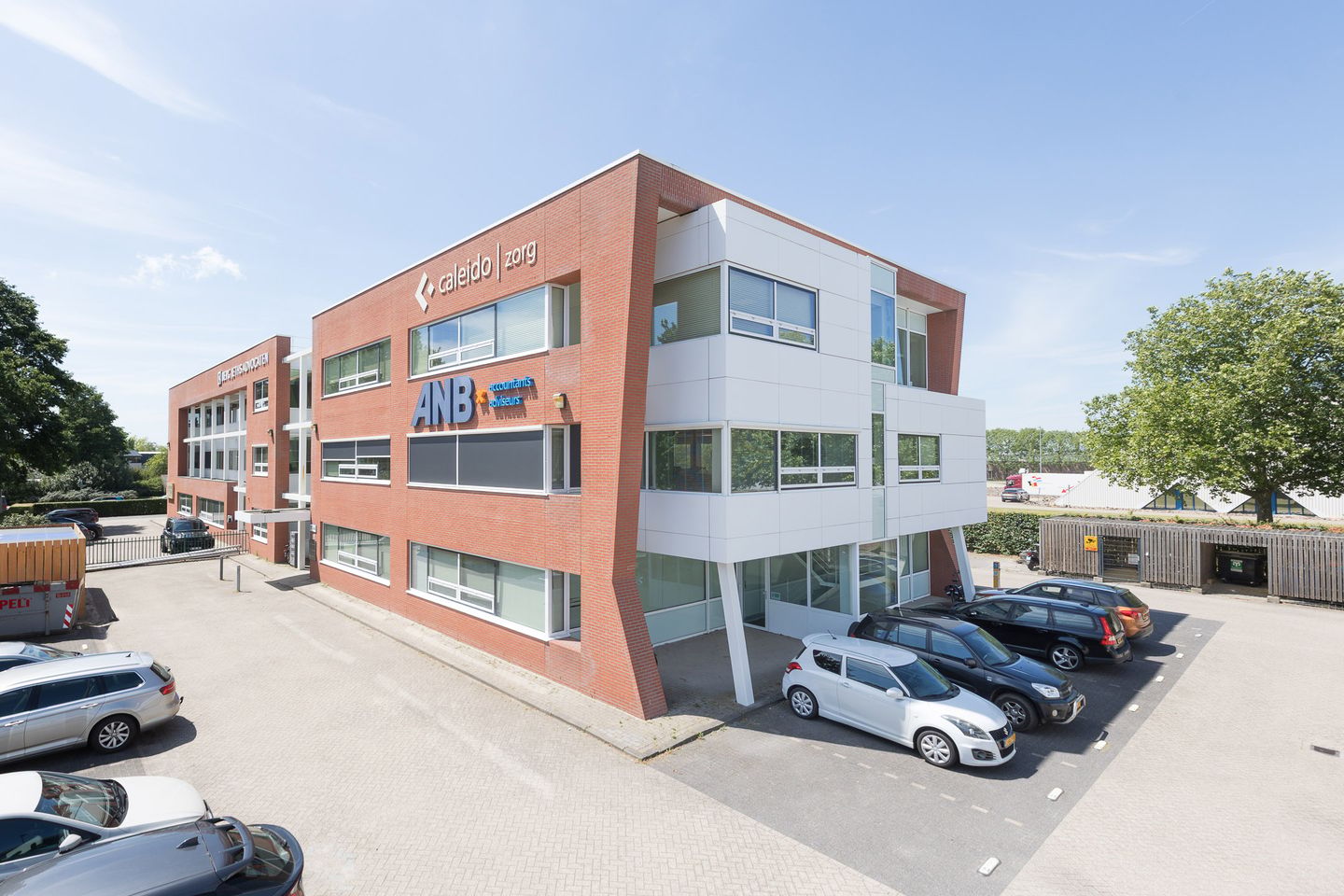 View photo 4 of Beemdstraat 50