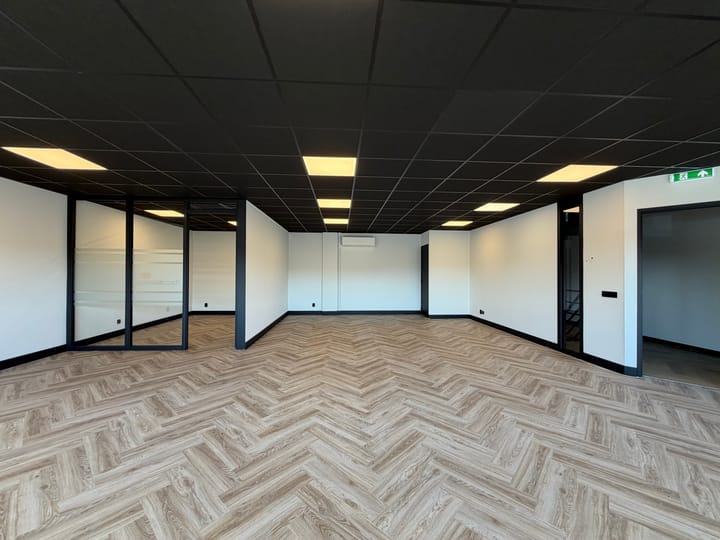Het Tasveld 5, Hendrik-Ido-Ambacht