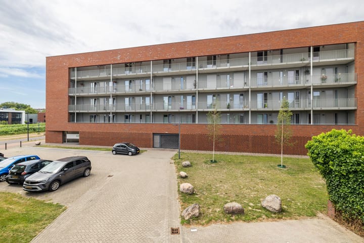 Appartement te koop: Lange Weide 39, Breda