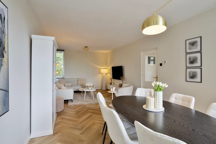 Appartement te koop: Ranonkellaan 72-2, Ede