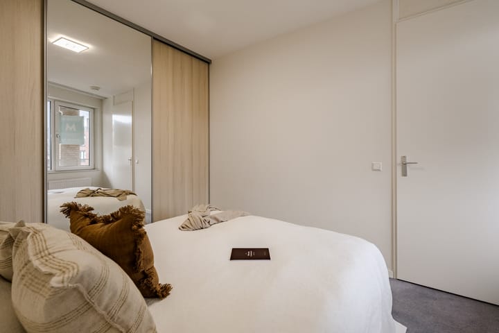 Appartement te koop: Berlagelaan 48, Haarlem