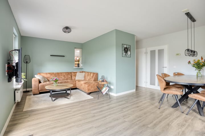 Foto 4 van Oranjestraat 84