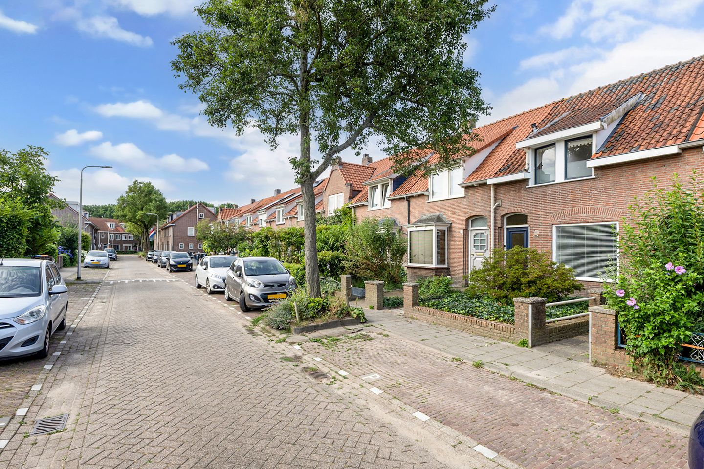 Foto 44 van Valkenierstraat 37
