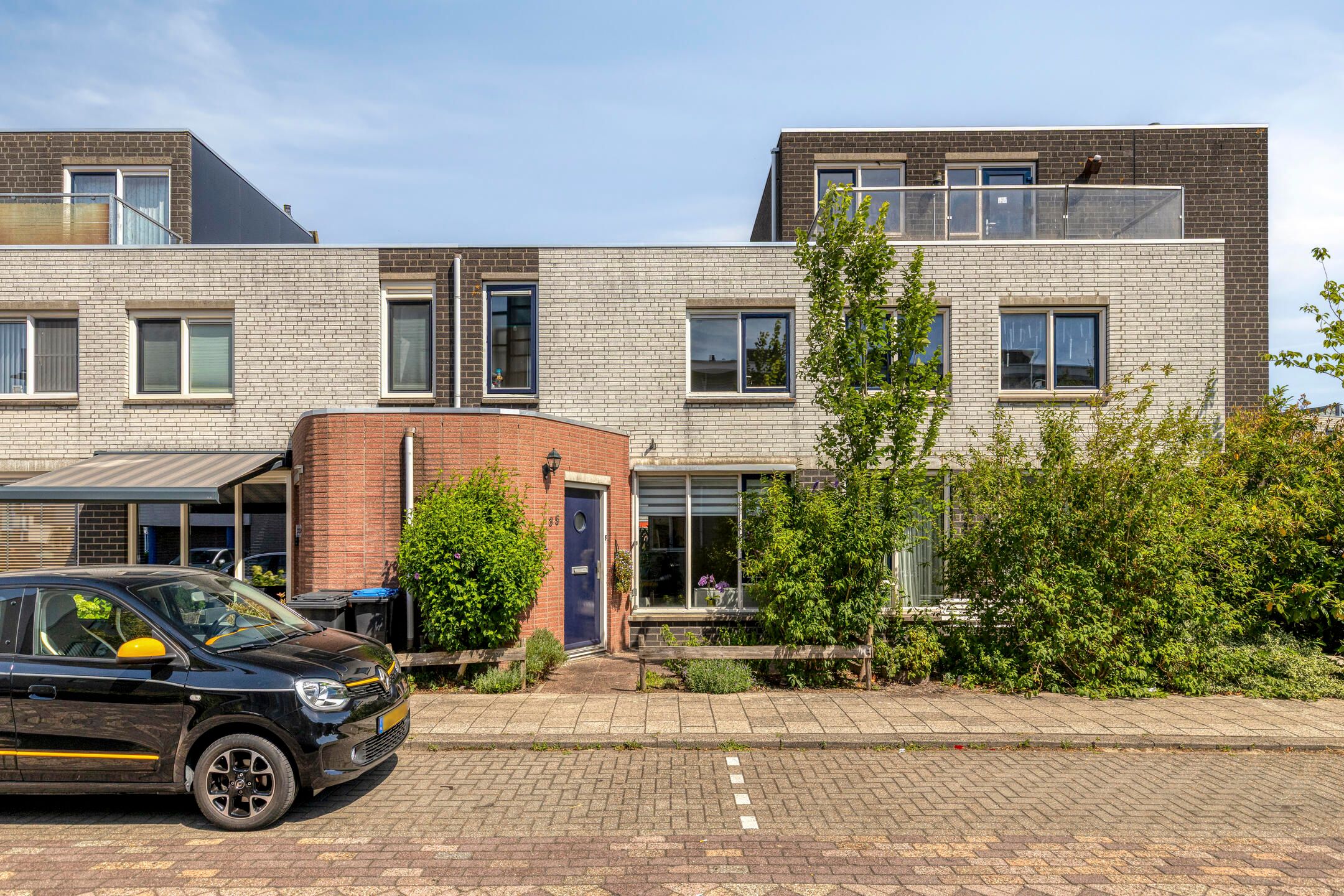 De Velden 35 