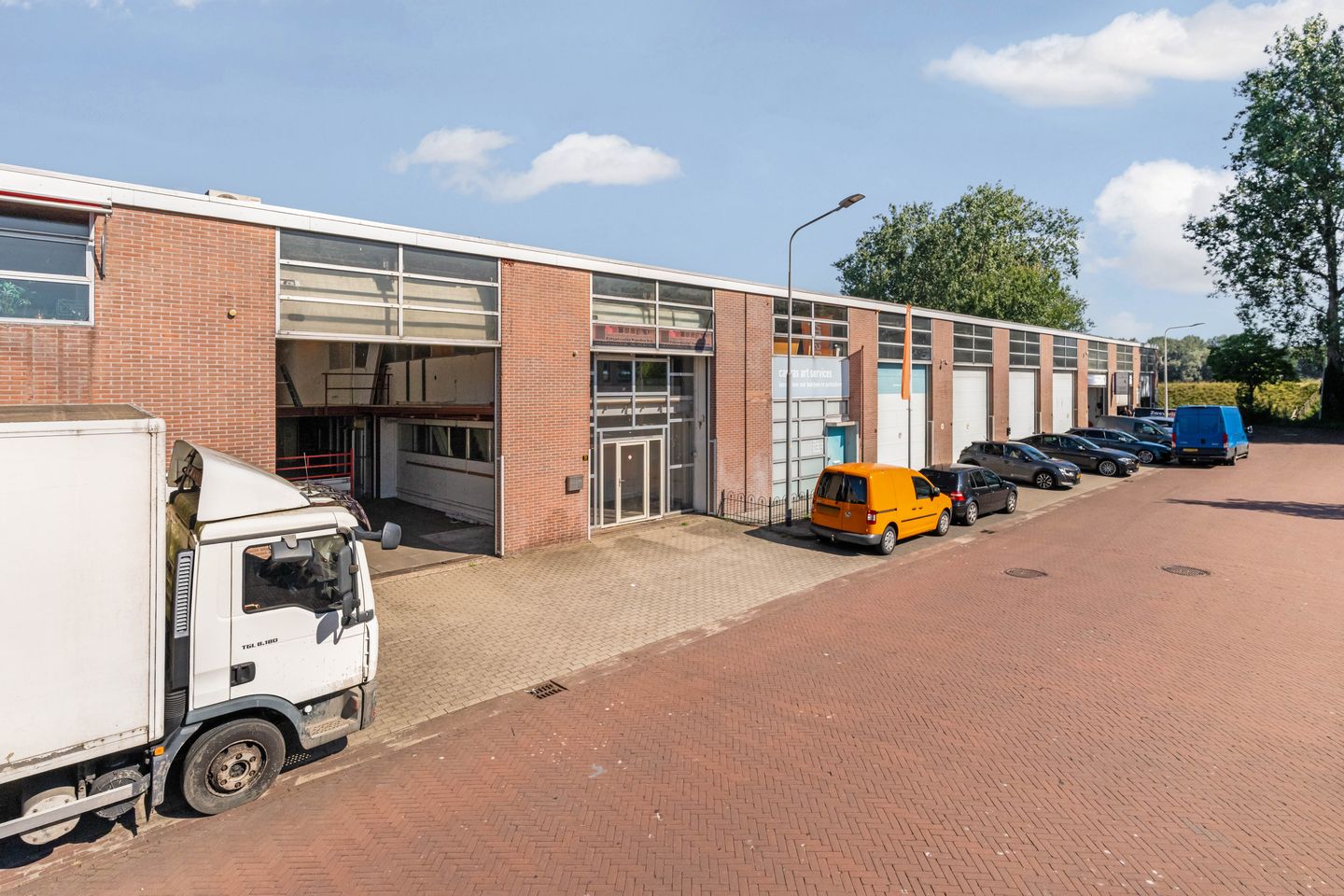 Bekijk foto 3 van Bronsstraat 9-11