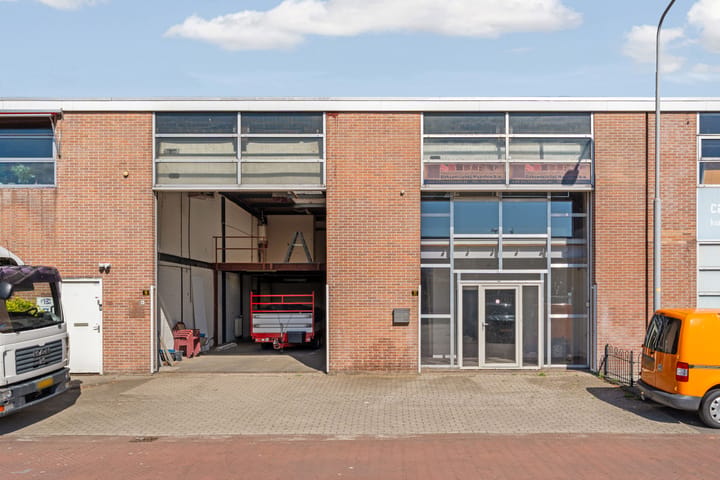 Bronsstraat 9-11, Naarden