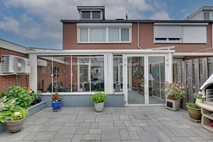 Foto 2 van Schuttersstraat 2
