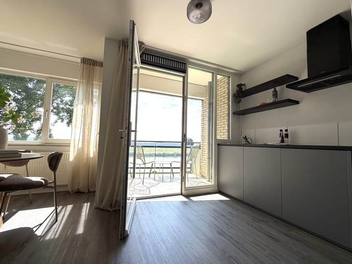 Appartement te koop: Dr. Schaepmanlaan 64A, Heemstede