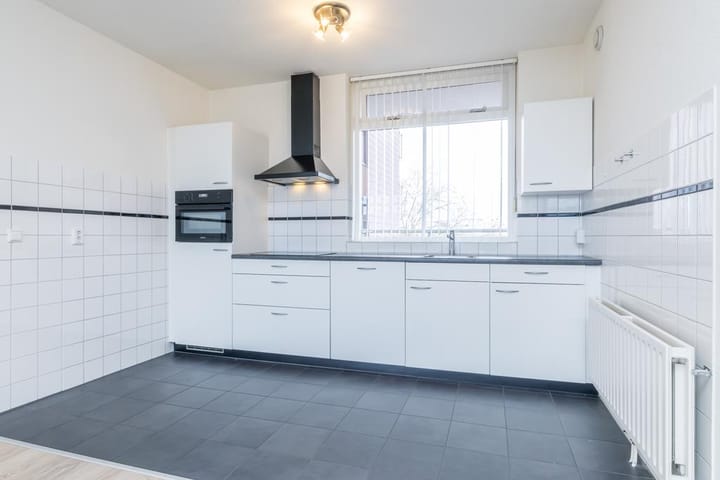 Appartement te koop: De Heugden 51, Heerlen