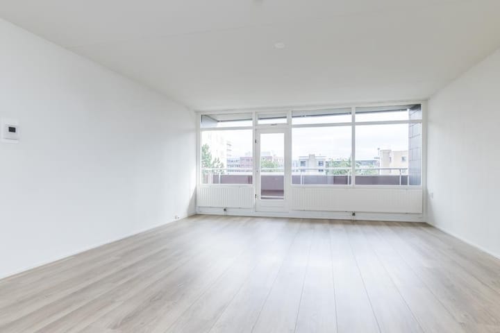 Appartement te koop: De Heugden 51, Heerlen