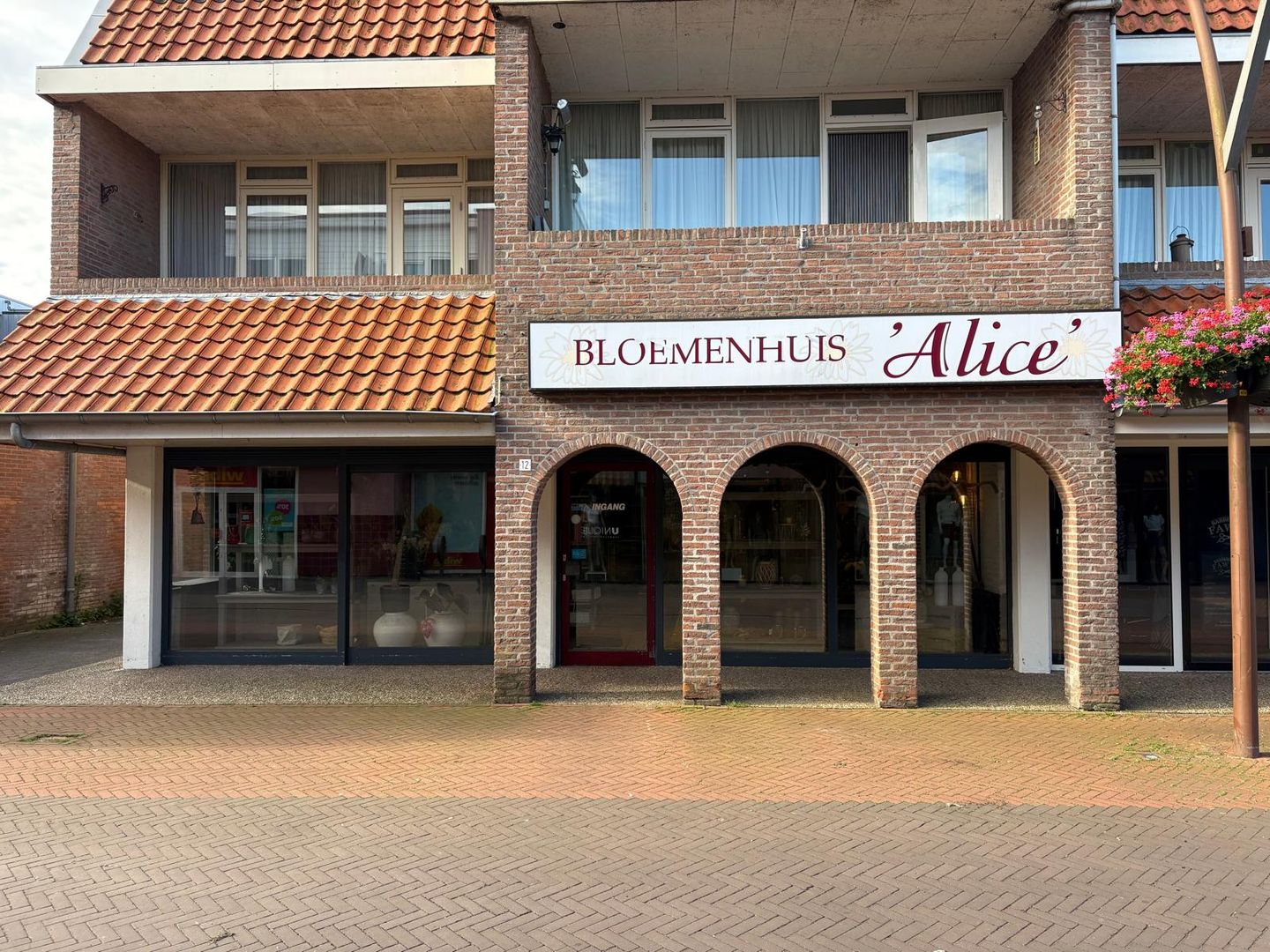 View photo 3 of Marktstraat 12