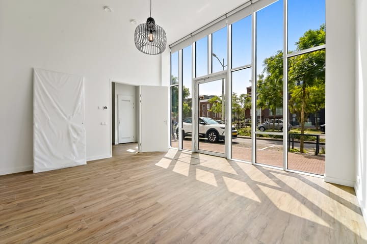 Appartement te koop: Nieuwe Gracht 85, Delft