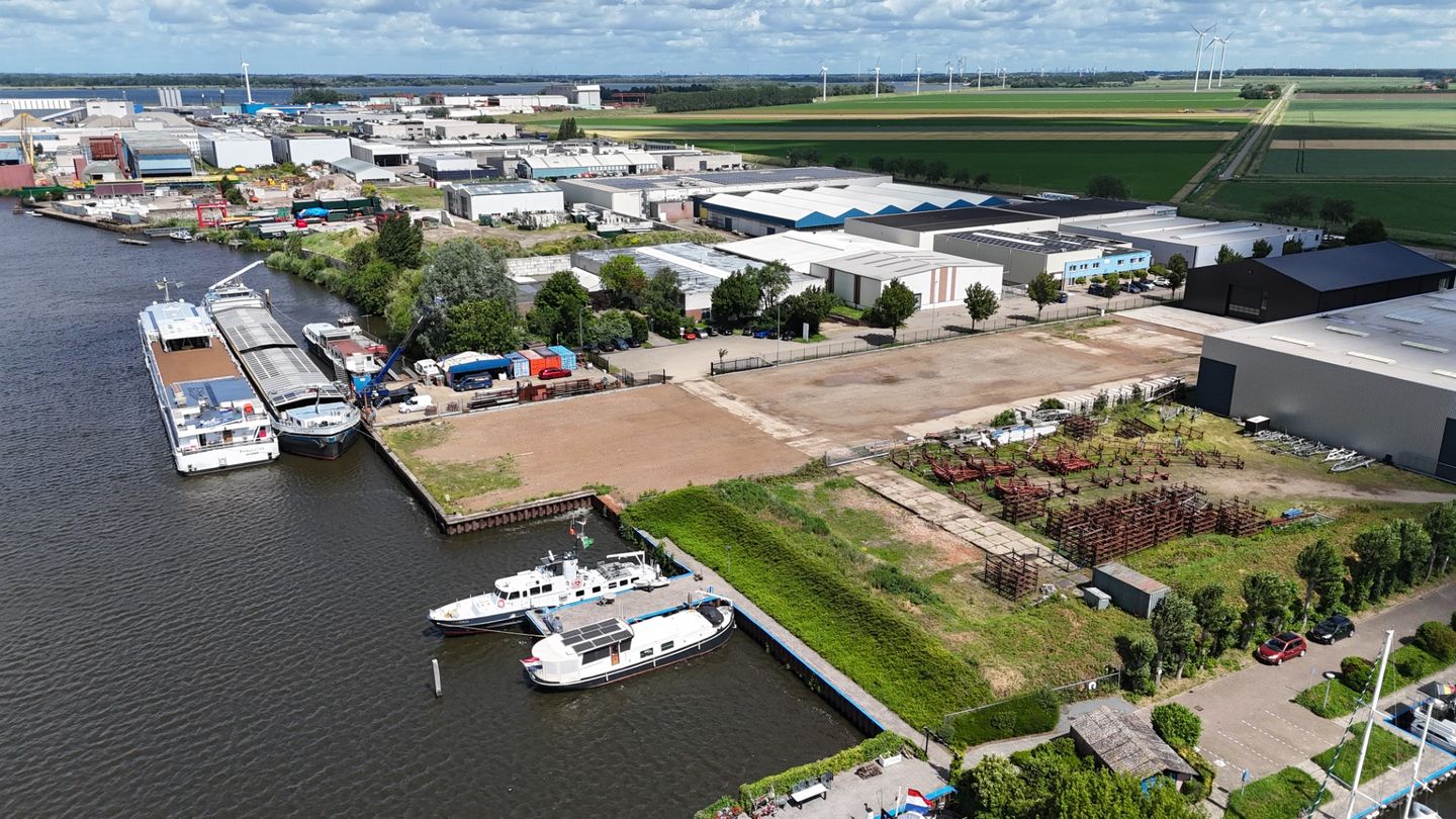 Bekijk foto 2 van Markweg Zuid 3