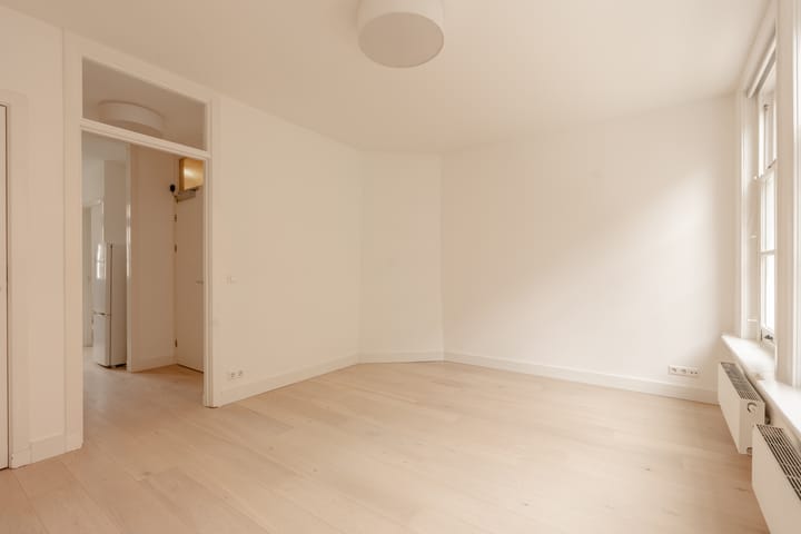 Foto 3 van Eerste Leliedwarsstraat 6-1