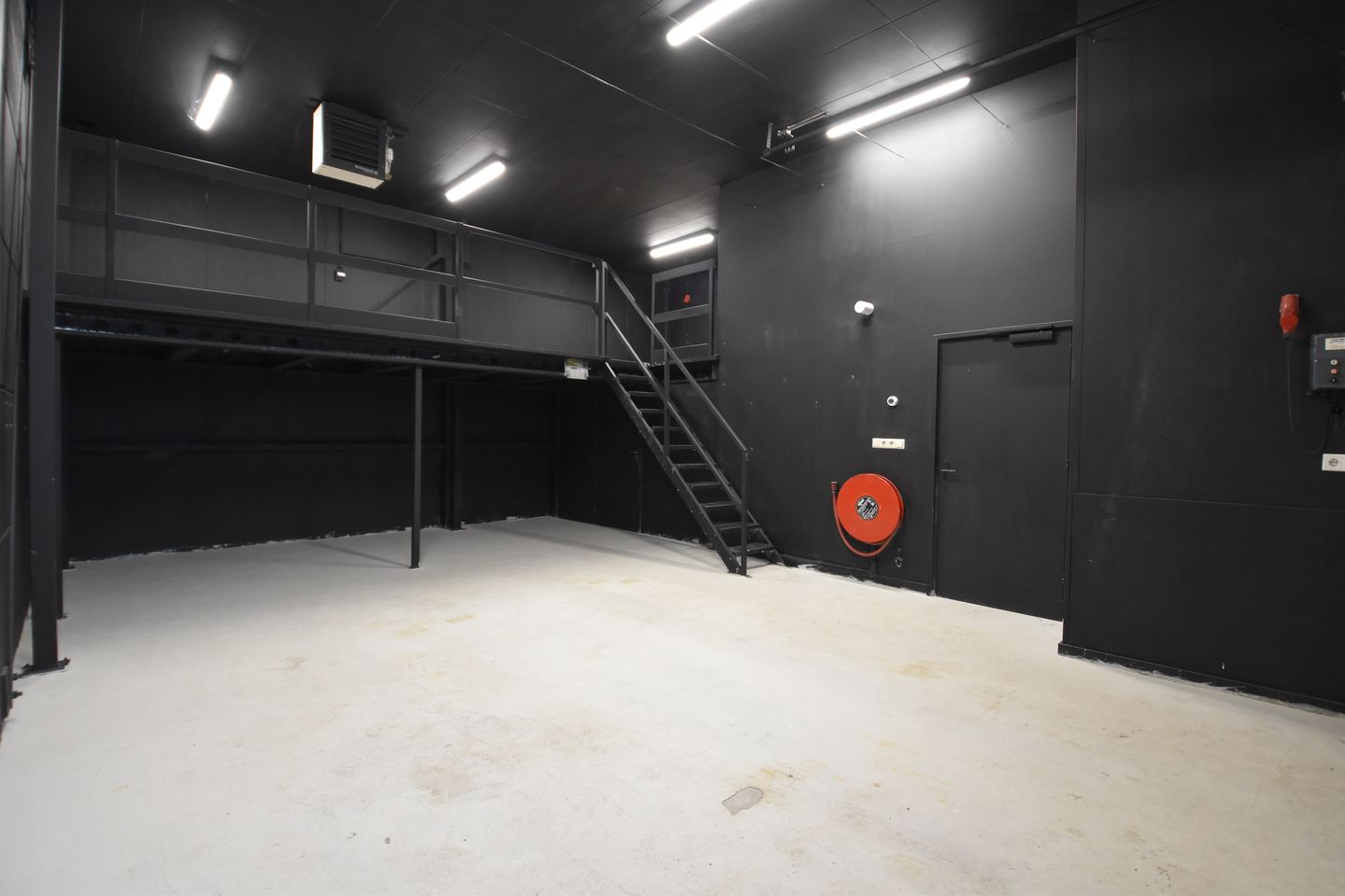 Bekijk foto 5 van Installatieweg 13
