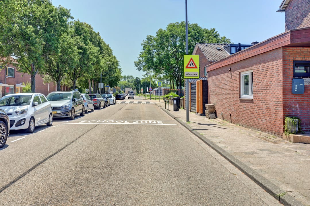 Foto 43 van De Ruijterstraat 19