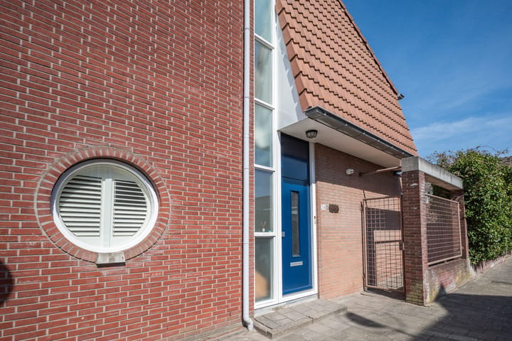 Hoekwoning te koop: Waghenaerdreef 38, Bergschenhoek