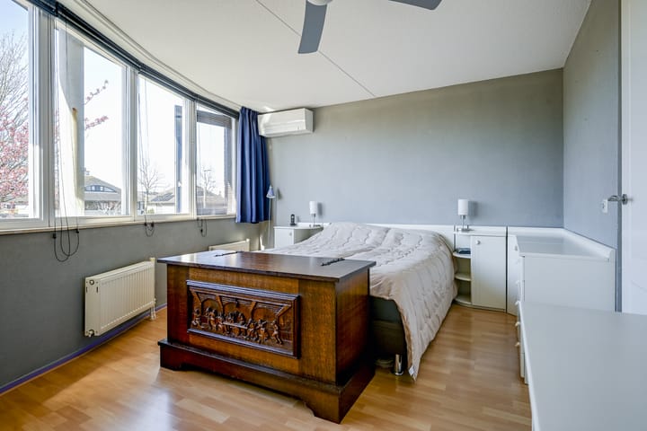 Hoekwoning te koop: Waghenaerdreef 38, Bergschenhoek