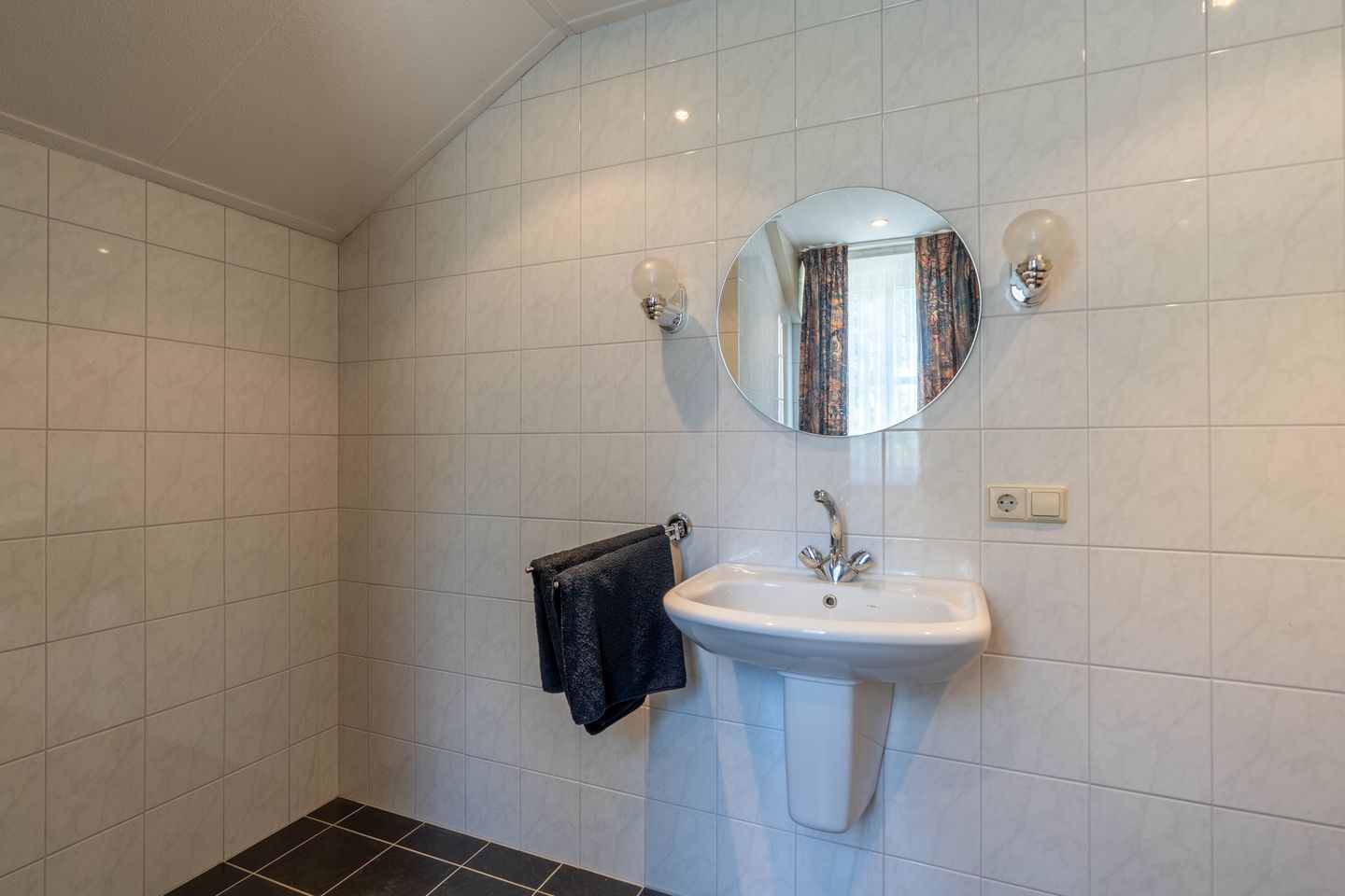 Photo 70 of Venrayseweg 13-A