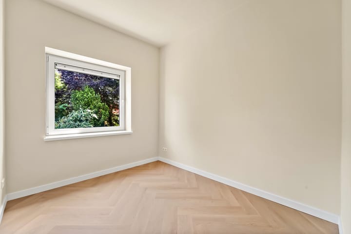 Appartement te koop: Cornelis Houtmanstraat 84, 'S-Gravenhage