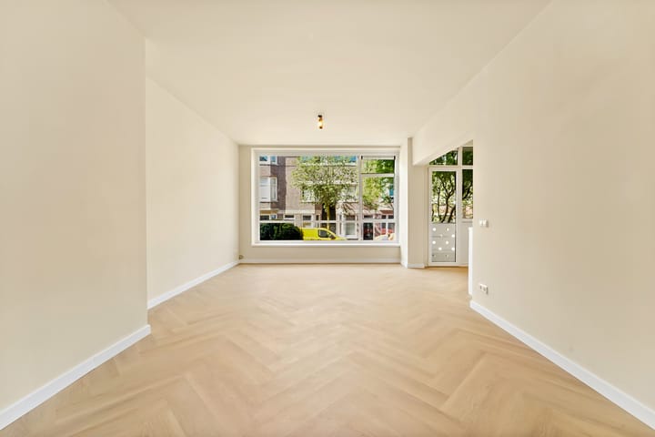 Appartement te koop: Cornelis Houtmanstraat 84, 'S-Gravenhage