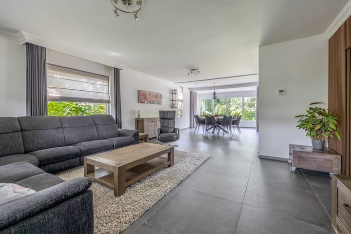 Vrijstaande woning te koop: De Vliegert 18, Hapert