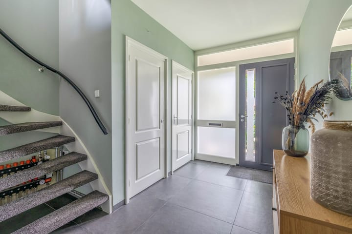 Vrijstaande woning te koop: De Vliegert 18, Hapert