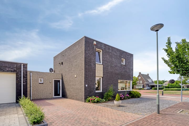 Hoekwoning te koop: Schaapsweide 2, Heel