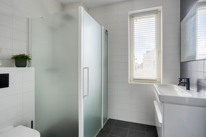 Foto 4 van Tusschenstuk 7