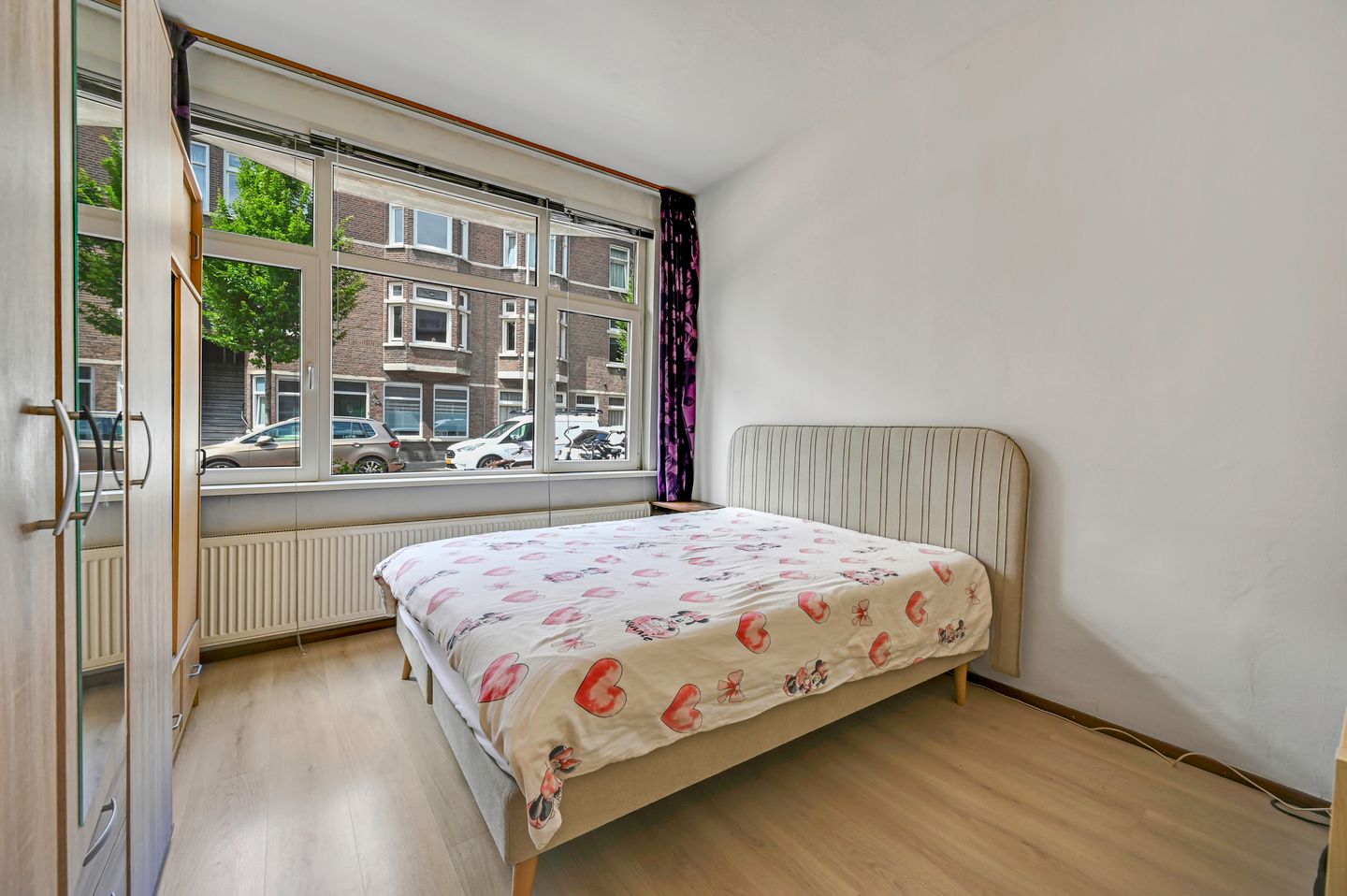 Photo 19 of Stuyvesantstraat 127