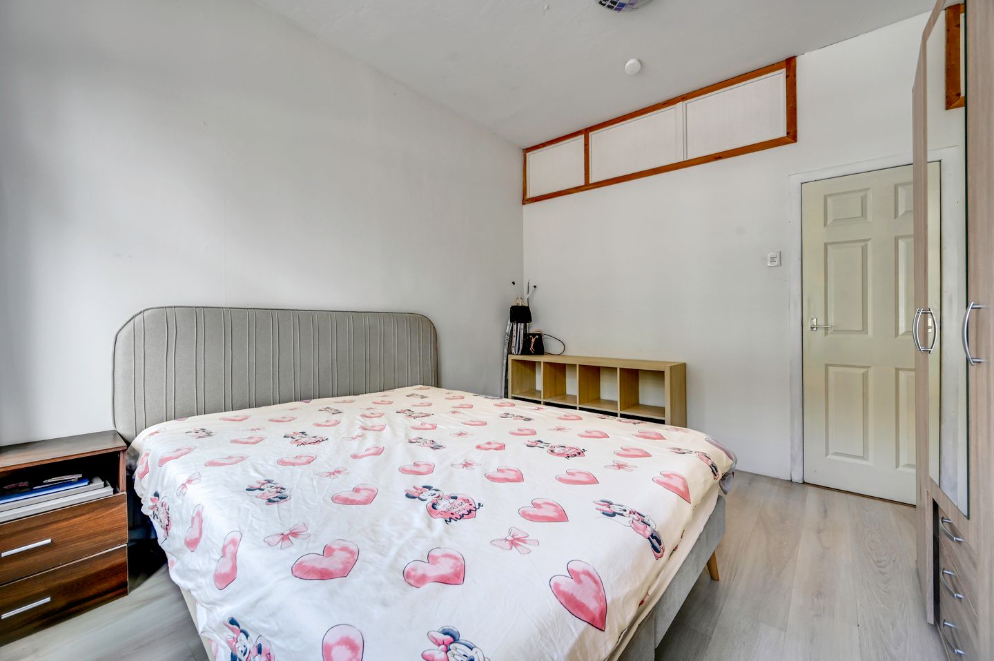 Photo 20 of Stuyvesantstraat 127