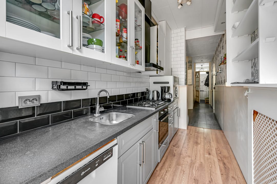 Photo 13 of Stuyvesantstraat 127