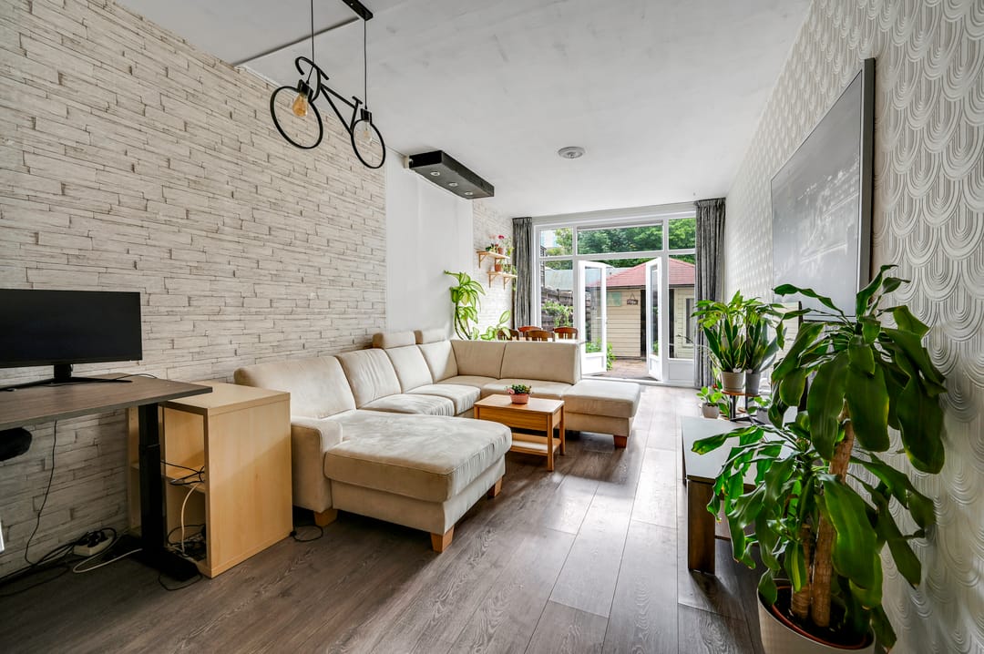 Photo 8 of Stuyvesantstraat 127