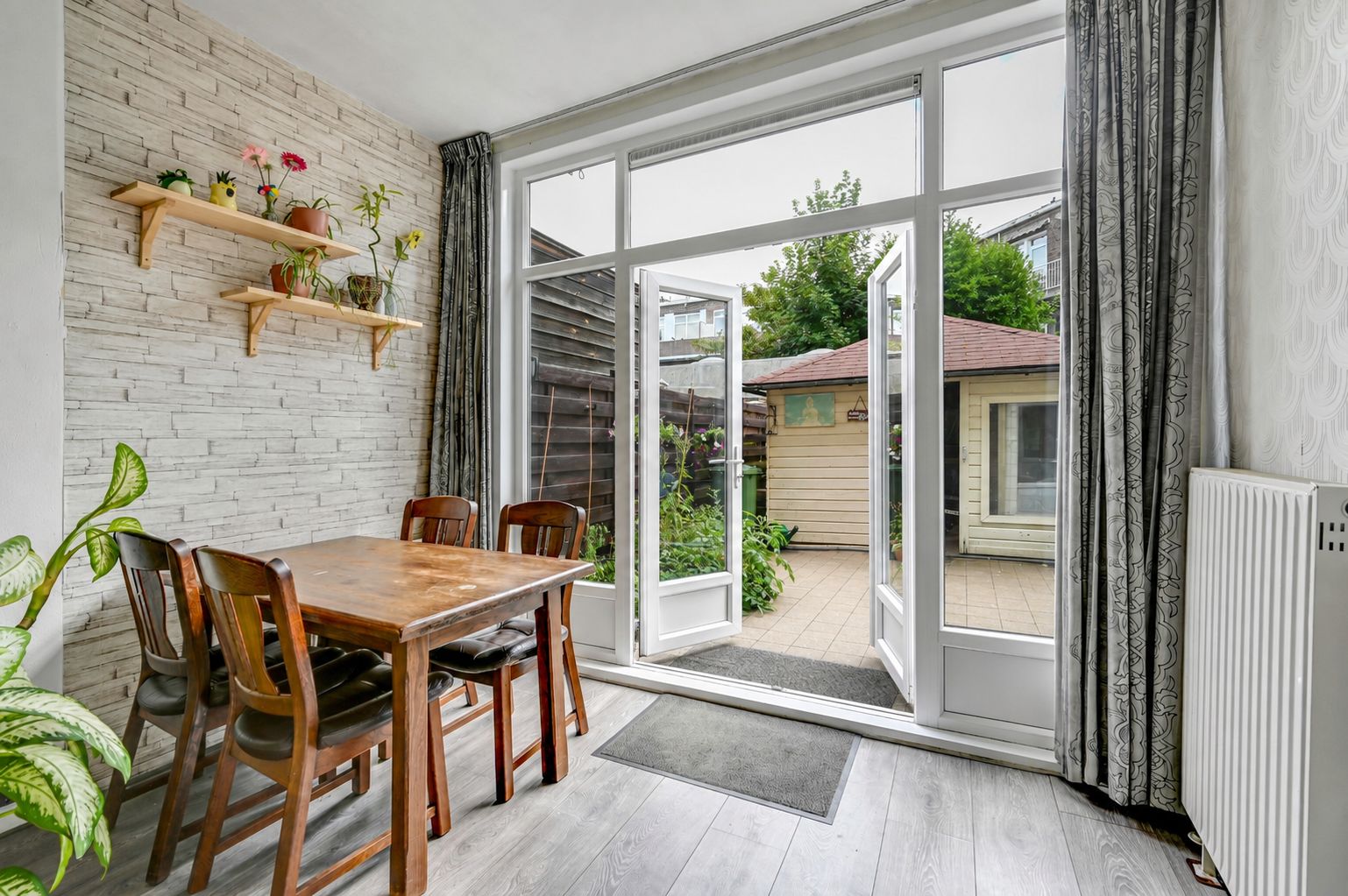 Photo 9 of Stuyvesantstraat 127