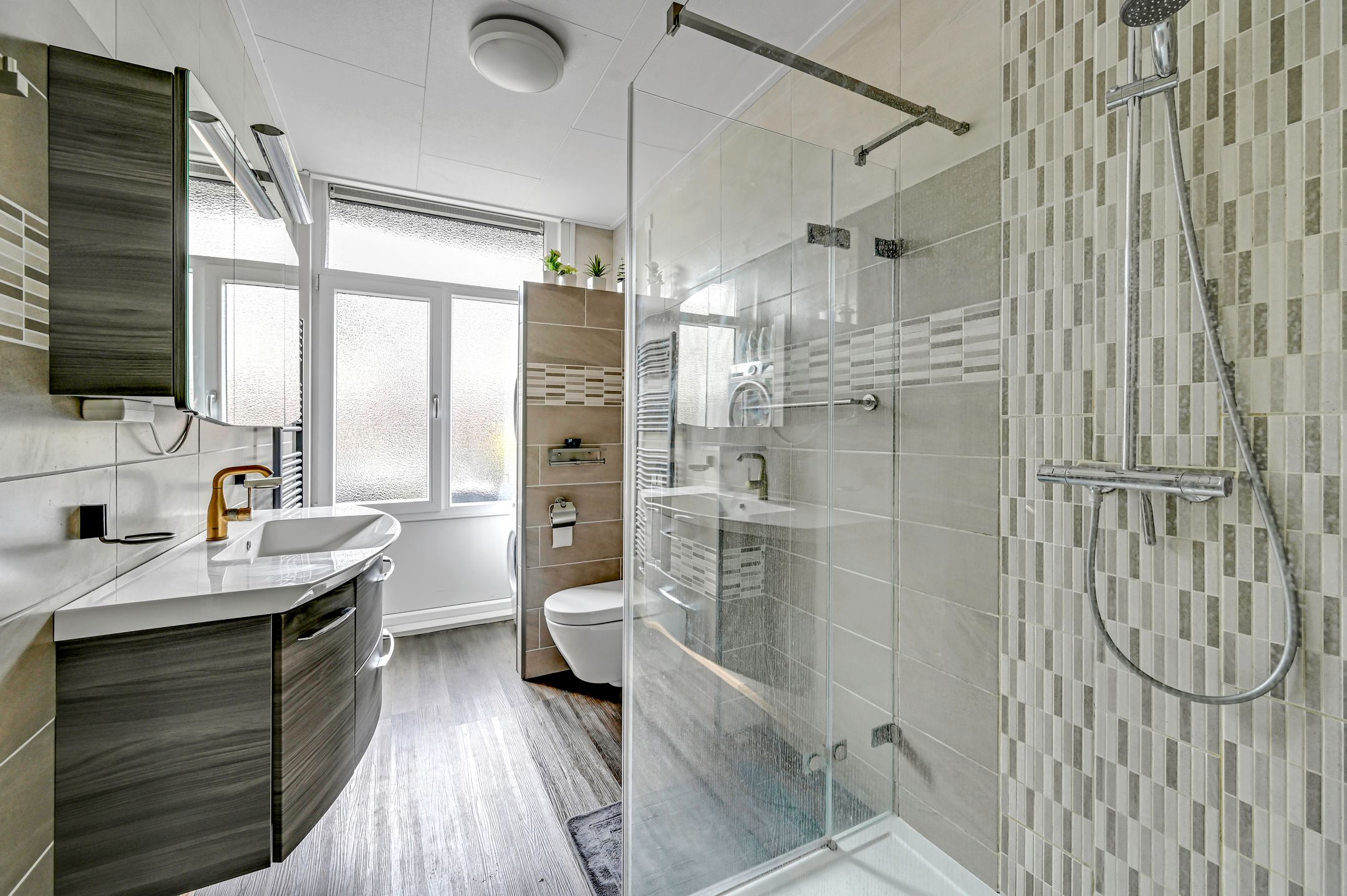 Photo 21 of Stuyvesantstraat 127