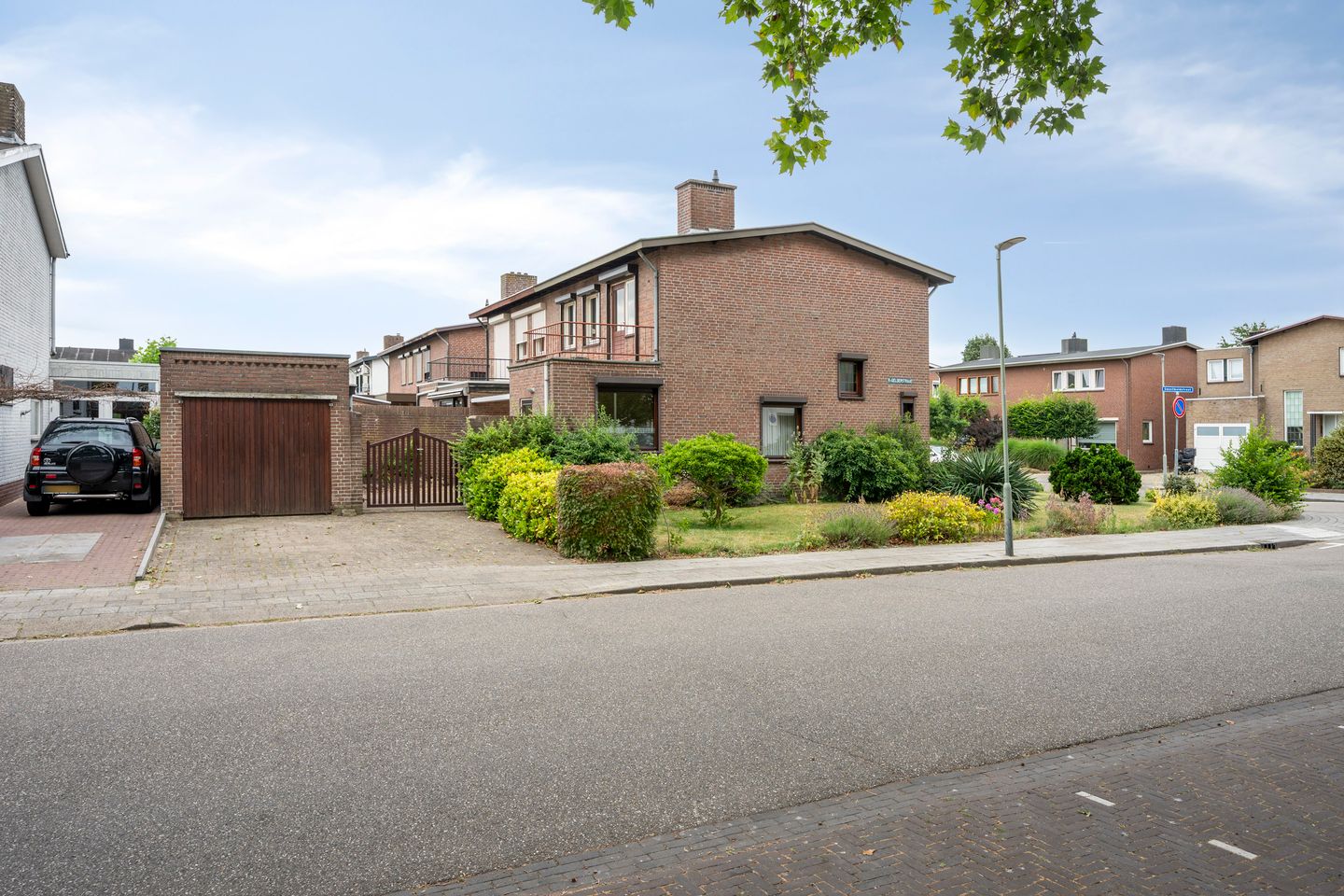 Photo 10 of Swentiboldstraat 17
