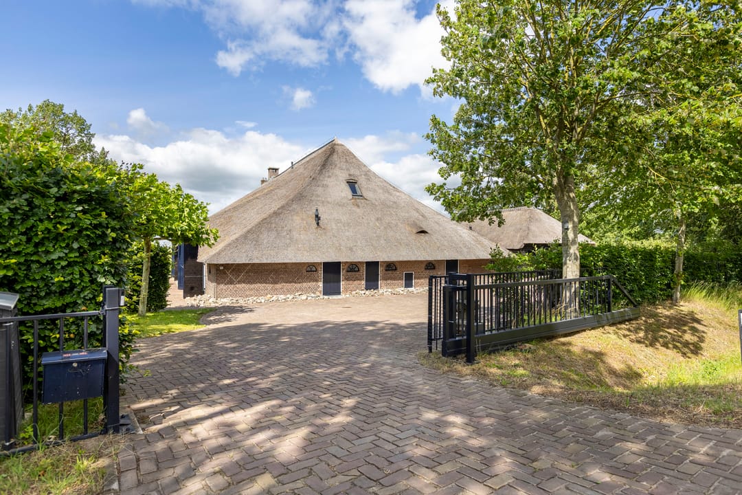 Photo 82 of Leeuwte 51