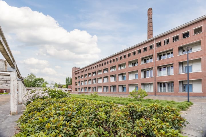 Appartement te koop: Julianastraat 42C, Rijen