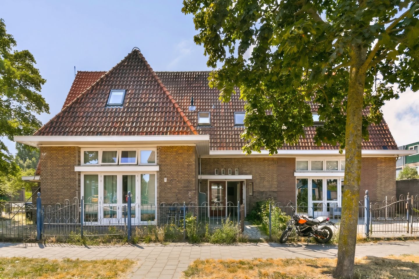 Foto 1 van Banjaertstraat 2-A