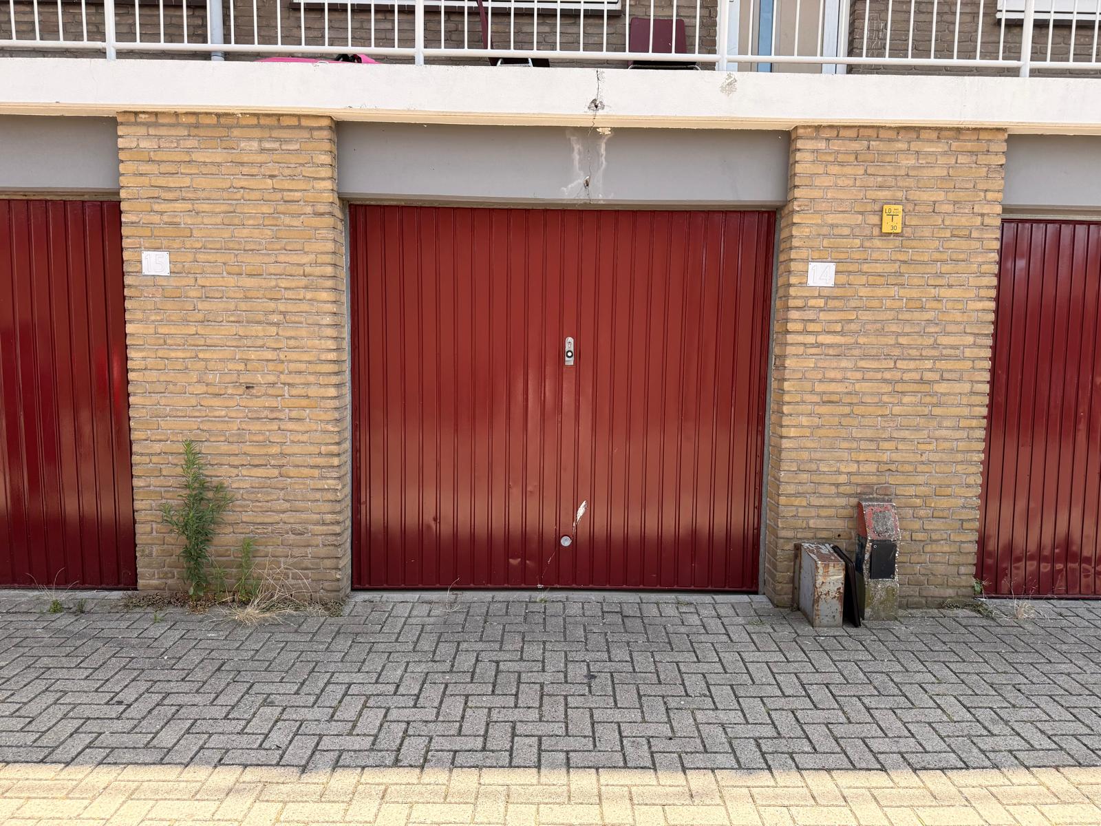Donkerstraat  false