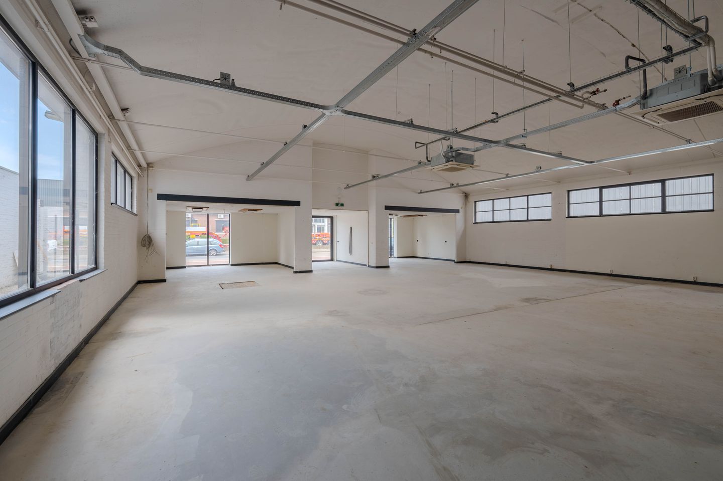 View photo 2 of Laurens Janszoon Costerstraat 36