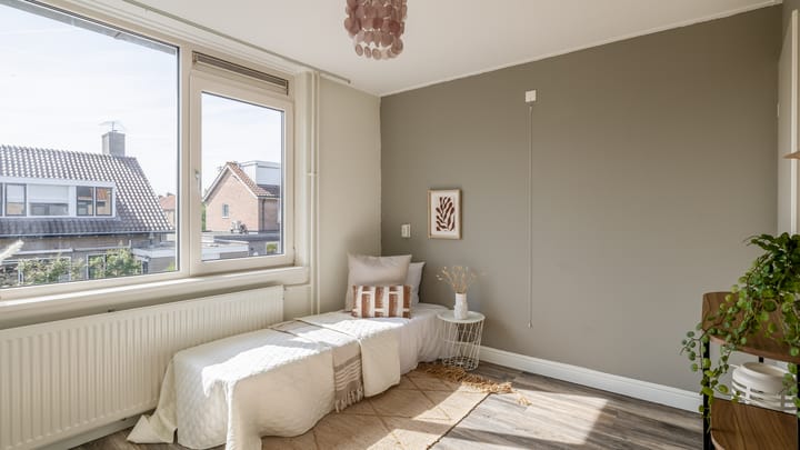 Tussenwoning te koop: Dorpsstraat 11, Zegveld