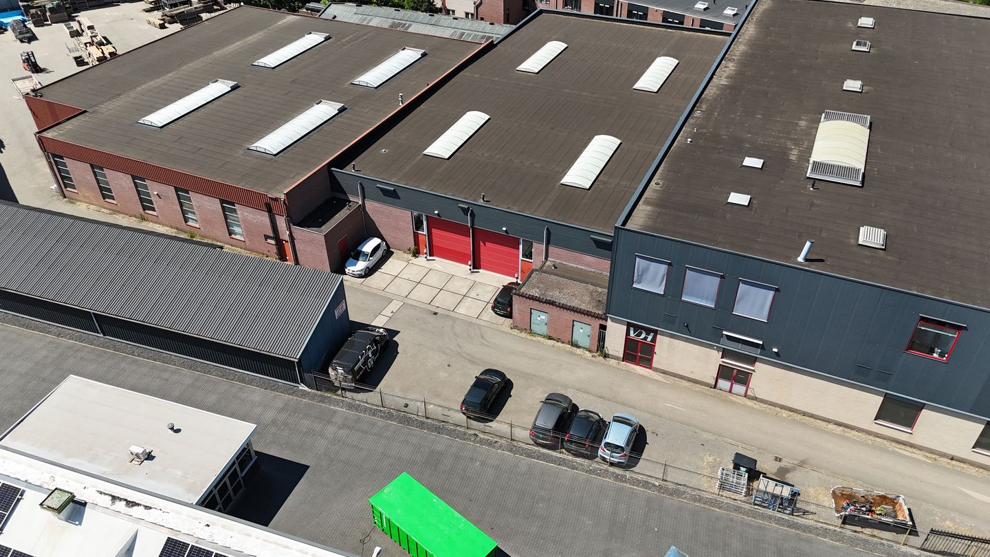 Bekijk foto 2 van Industriestraat 12