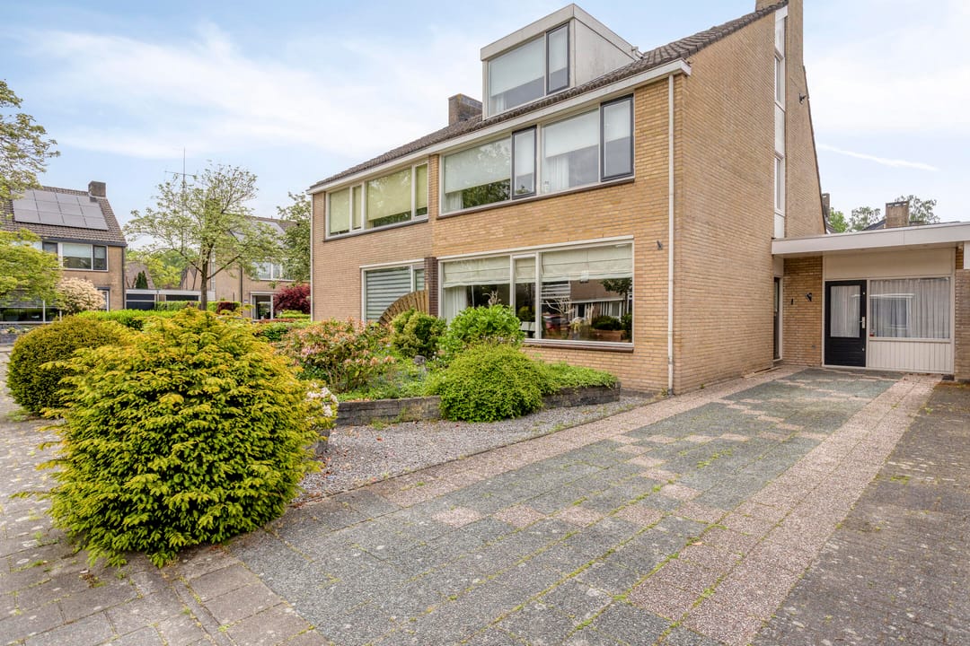 Foto 43 van Meeuwenlaan 11