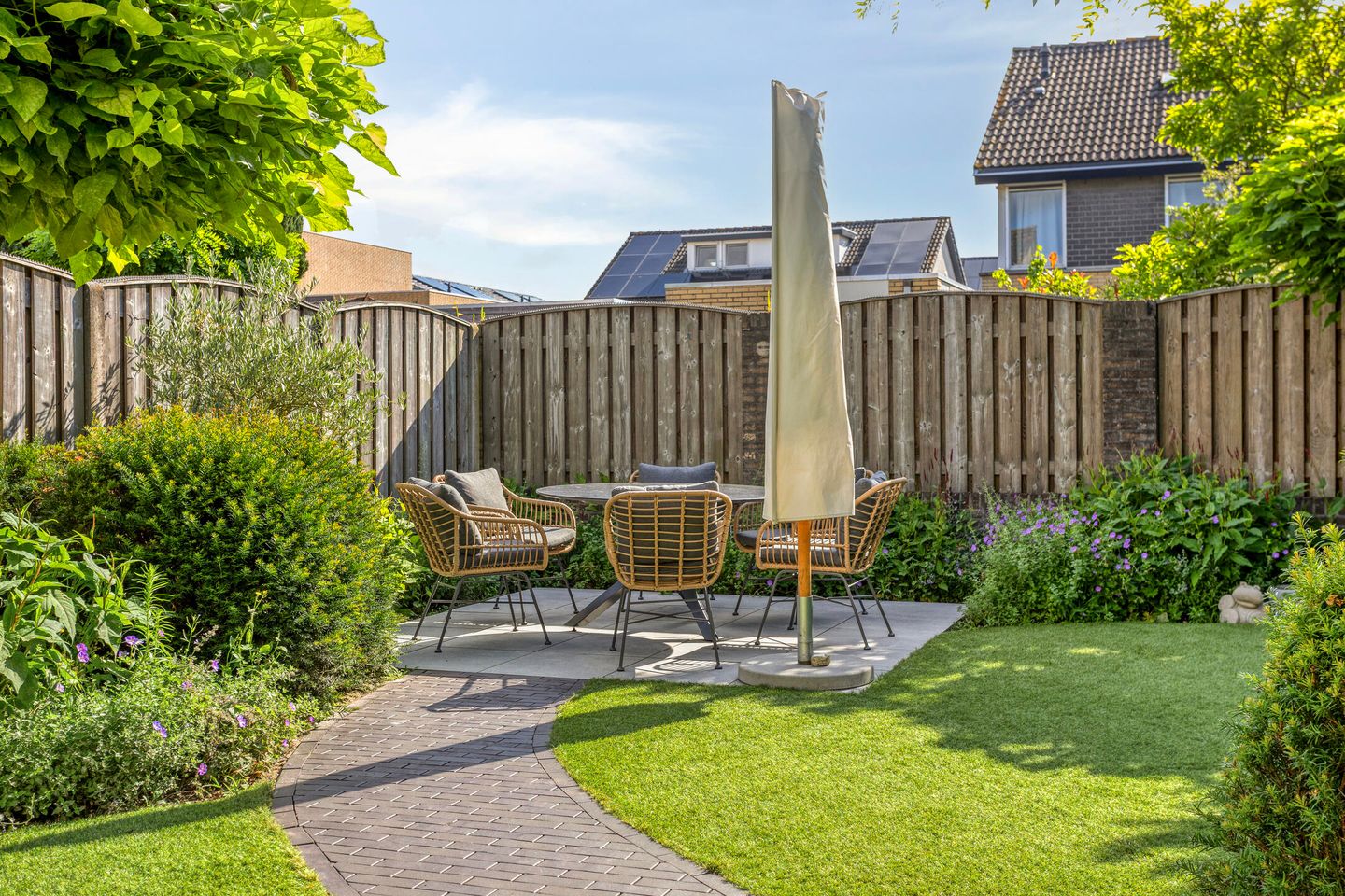 Photo 34 of Vuurijzer 19